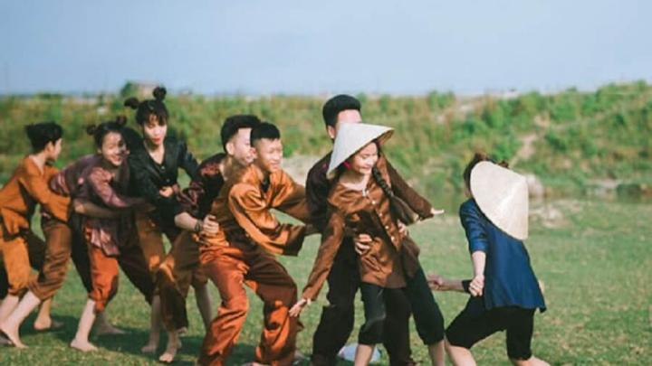 Hotspot Matrix: Biến 3 kiểu giày